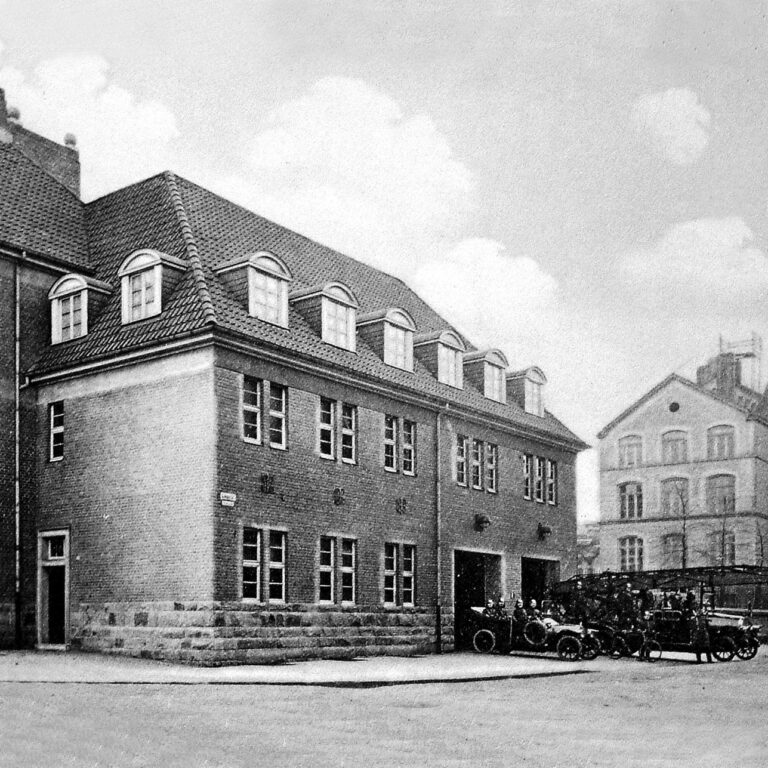 2 – Feuer- und Rettungswache Mitte