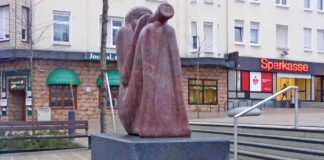 Skulptur am Wilhelmsplatz