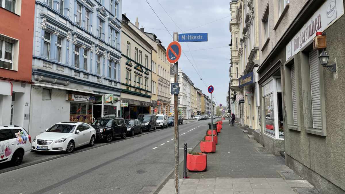 Parken an der Lange Straße, Zone 2 (Foto: Jan Eckhoff)